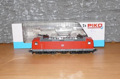 LOKOMOTIVA pro modelovou železnici MARKLIN H0  velikosti 