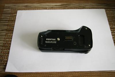 Bateriový grip D-BG2 pro Pentax