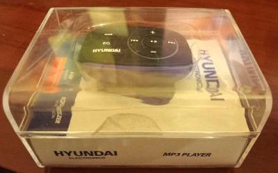 MP3 přehrávač Hyundai MP 312, 8GB, černo/fialová barva