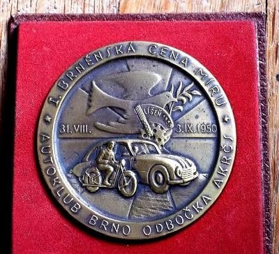 Velká bronzová medaile Autoklubu Československé republiky 1950 Brno 