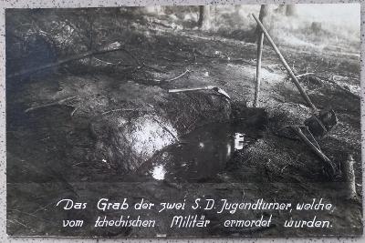 Nová Huť - Svor - hrob mladých sudetských Němců - 2. října 1938  