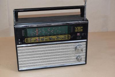 rádio VEF 206 