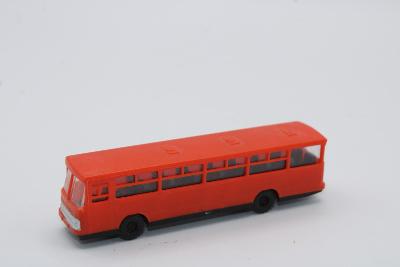 N2. TT - Autobus Ikarus  oranžový