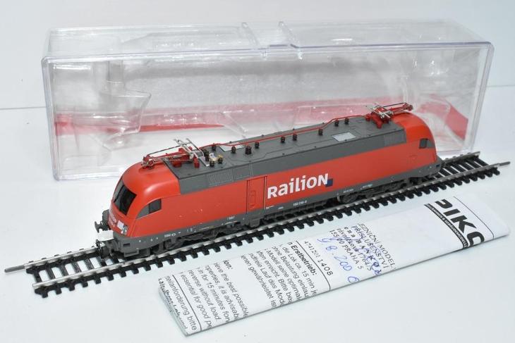 PIKO Elektrická lokomotiva řady 182- TT - Více foto v obsahu - Modelová železnice