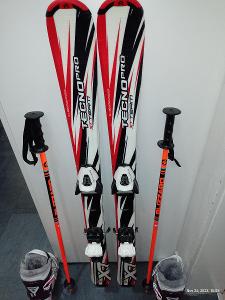 Dětské lyže 110cm + Boty 21,5,  Hole 85cm,  Bunda+kalhoty 140-146cm 