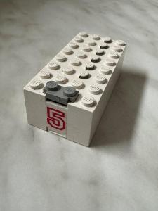 Lego díly 9V