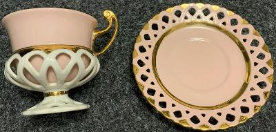 Šálka ​​s tanierikom - ružový porcelán - pozlátený
