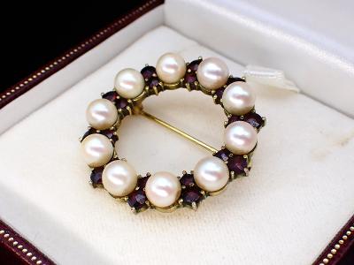 Vintage brož- český granát, perla( Rudolf Feldmann )