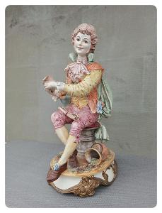 Nádherná porcelánová malovaná baroková socha chlapce 54 cm  