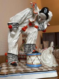 Porcelánový klaun