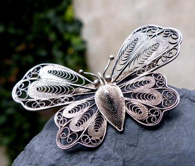 Motýl, motýlek, stříbrná (Ag) brož, filigrán
