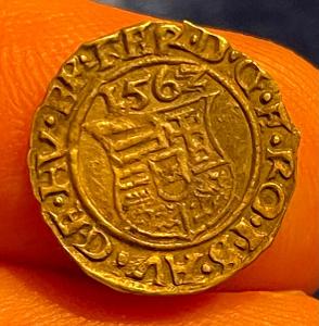 Stalm RDR Ferdinand I denar 1562 var ako ZZ KB Kremnica