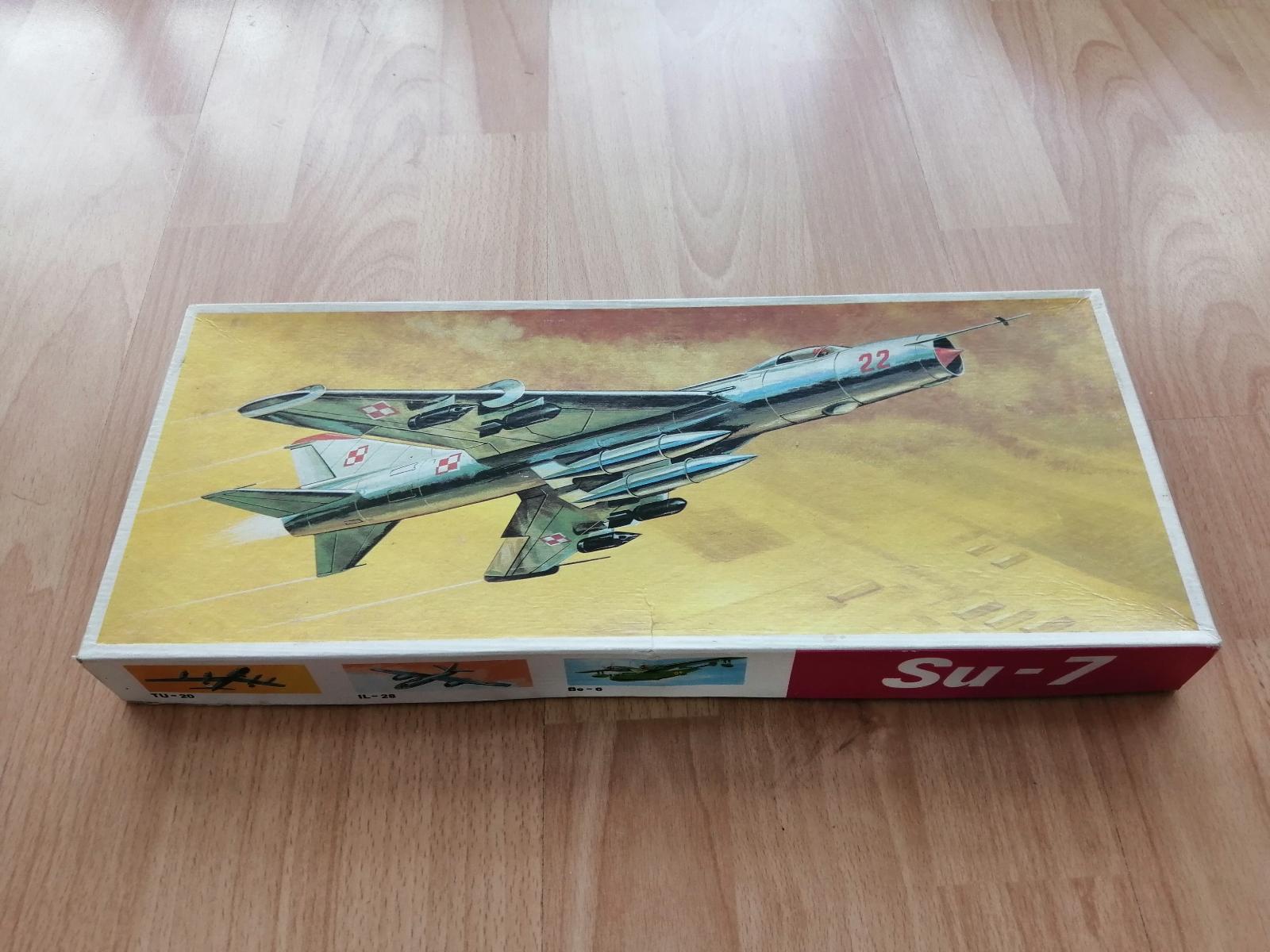 Su-7 1:72 Plasticart (1973) - Vojenské modely lietadiel