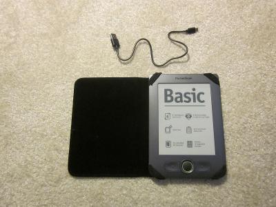 PocketBook Basic (613) + pouzdro + USB kabel