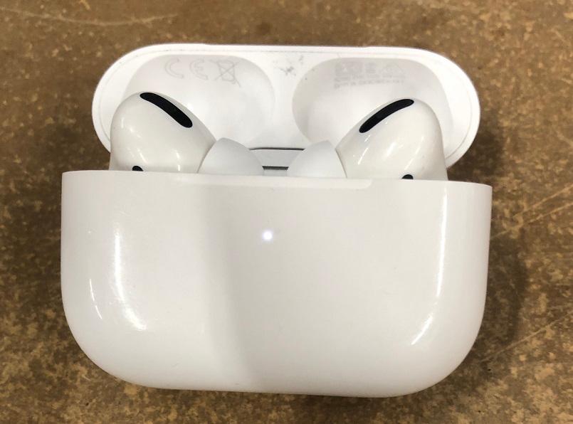 Bezdrátová sluchátka Apple AirPods Pro 2019 - TV, audio, video