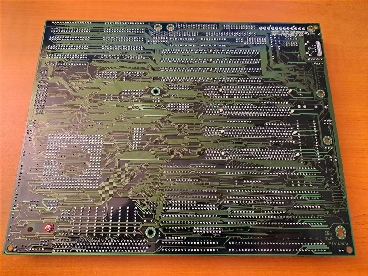 AT doska pre 486, Socket 3, DFI G486VPA rev. A, 1995 - Počítače a hry