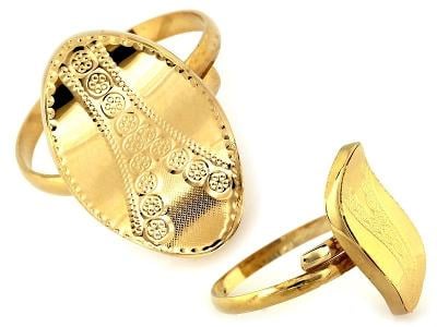 Zlatý prsten 14 kar., váha 2,51 g (H 12/23)