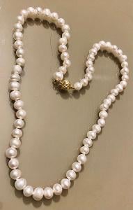 Náhrdelník z pravých bílých perel 7-8 mm