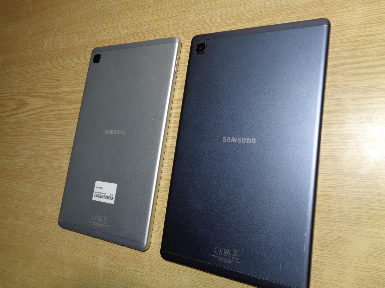SAMSUNG Galaxy Tab A7, 32 GB, 2 kusy, poškodené, vzhľadovo ako nové - Tablety a čítačky e-kníh