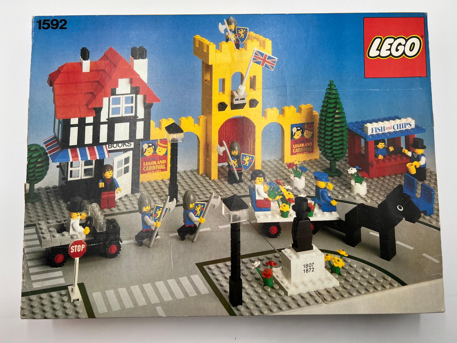 LEGO® City Town LEGOLAND 1592 Town Square - Castle Scene RARITA! - Hračky