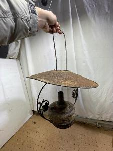 Petrolejová lampa - velmi stará závěsná
