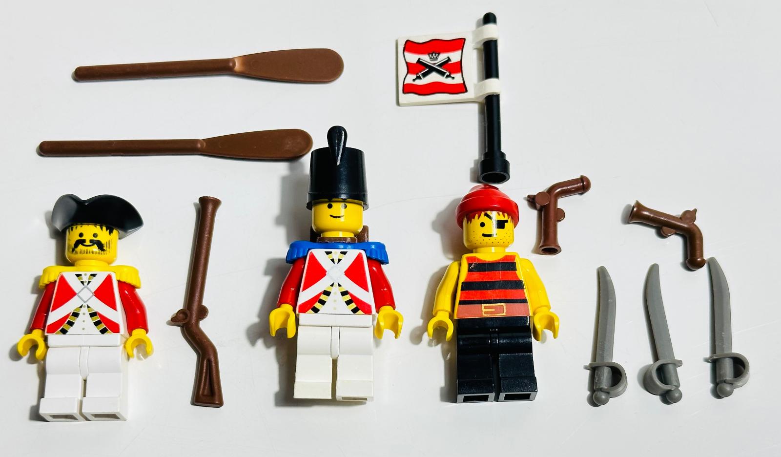 LEGO Pirates Piráti Imperial Guards 6266 Cannon Cove z roku 1993 - Hračky