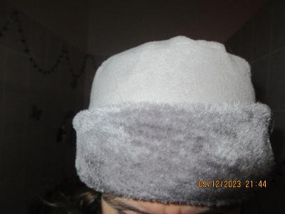 čepice -klobouk dámská šedá s kožešinkou 