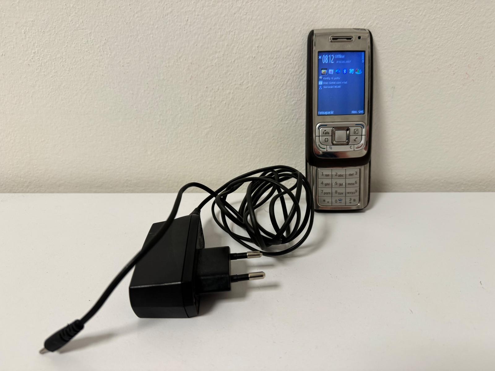 Nokia E65 - Mobily a smart elektronika