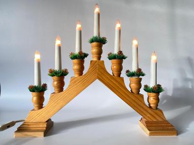 Vánoční dřevěný svícen - elektrický 