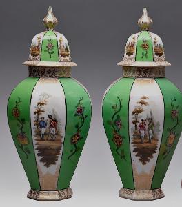 2  Starožitné porcelánové vázy-Loket