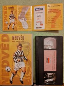 VHS - PAVEL NEDVĚD - příběh fotbalové hvězdy /rarita