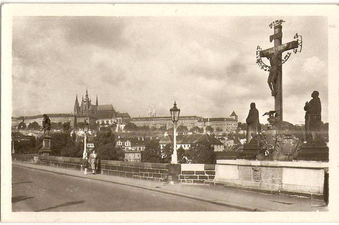 KARLOV MOST - kríž - Hradčany - Praha 1 - Pohľadnice miestopis