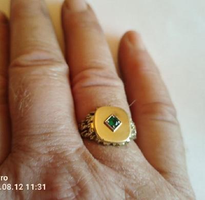 Zlatý punc 585 (14.k) se smaragd (certifikát) panský prsten