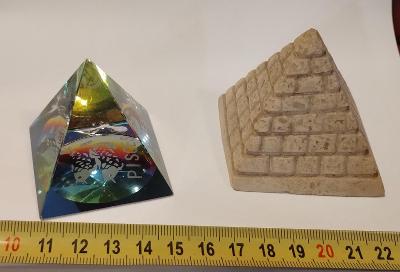 DÁREK SUVENÝR - Egyptské pyramidy - TĚŽÍTKO - RYBY