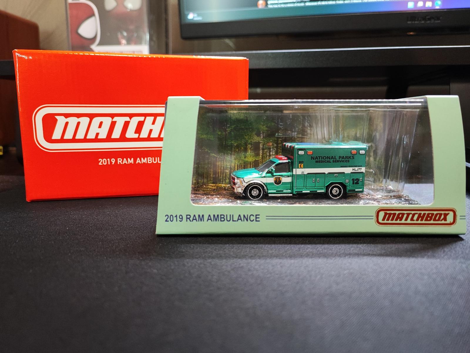 Matchbox - 2019 RAM Ambulancia - Angličáky (1:64 a menšie)