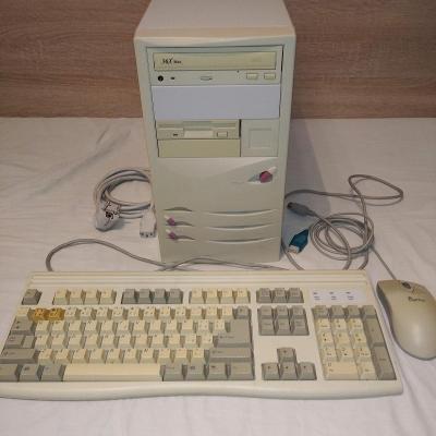 stary pocitac Pentium II 350mhz