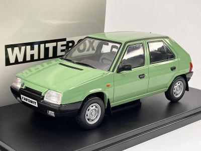 Škoda Favorit 135L - sv. zelená - WhiteBox 1/24 - WB124197