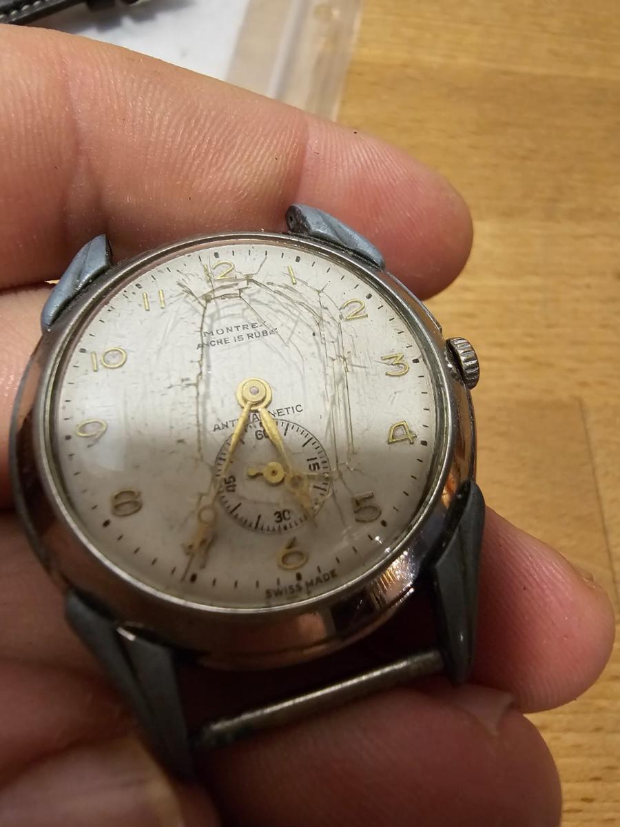 Montrex Swiss hodinky - Starožitnosti