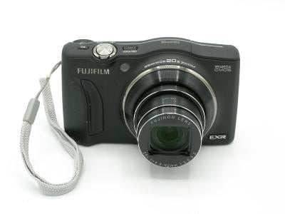FUJIFILM Finepix F770 EXR (16 MPix. CMOS) 