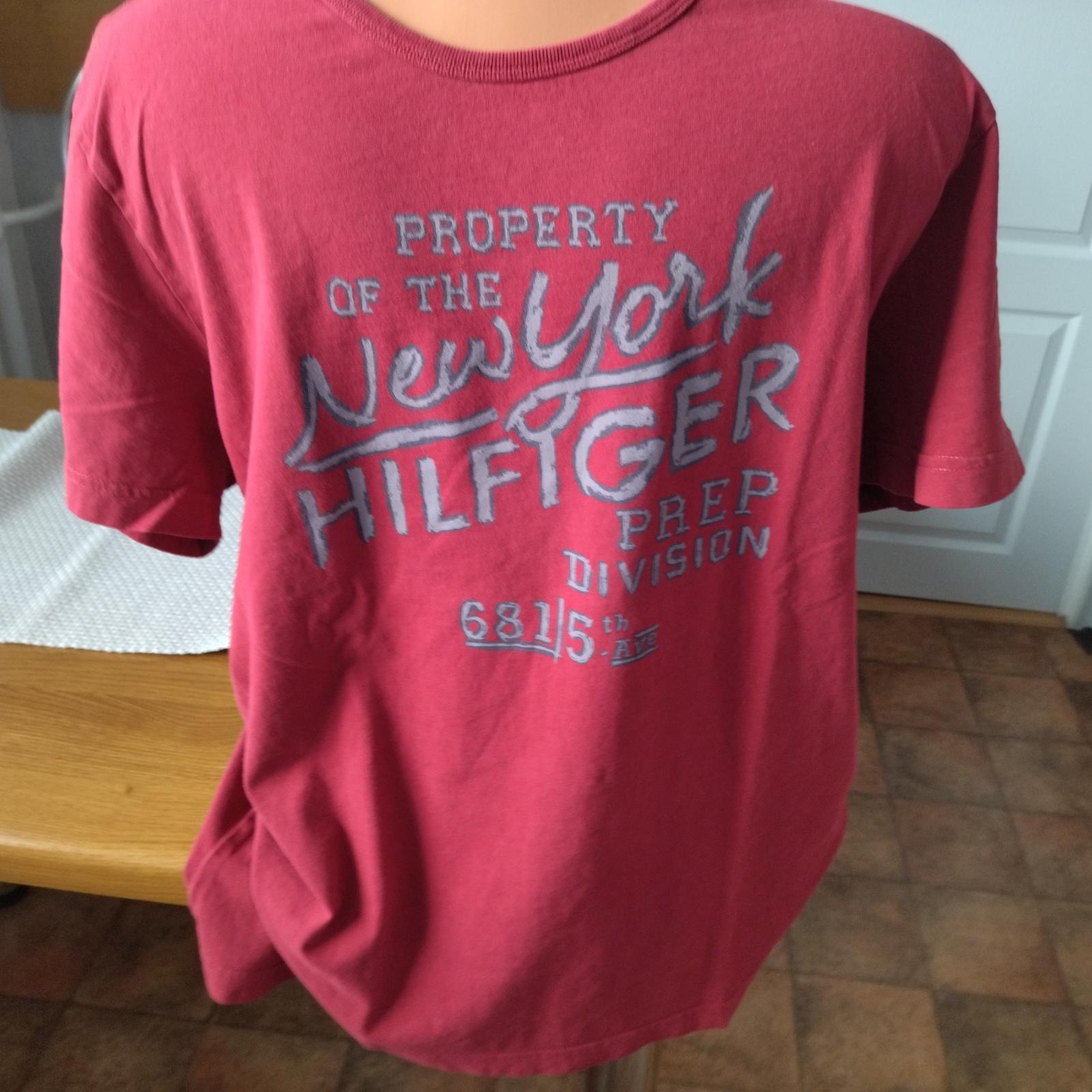 Tommy Hilfiger pánske tričko veľ L - Pánske oblečenie