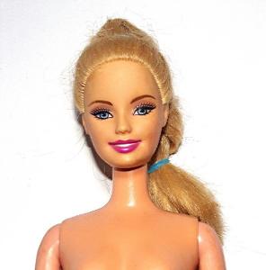 Panenka Barbie 1998  Mattel  10021/02