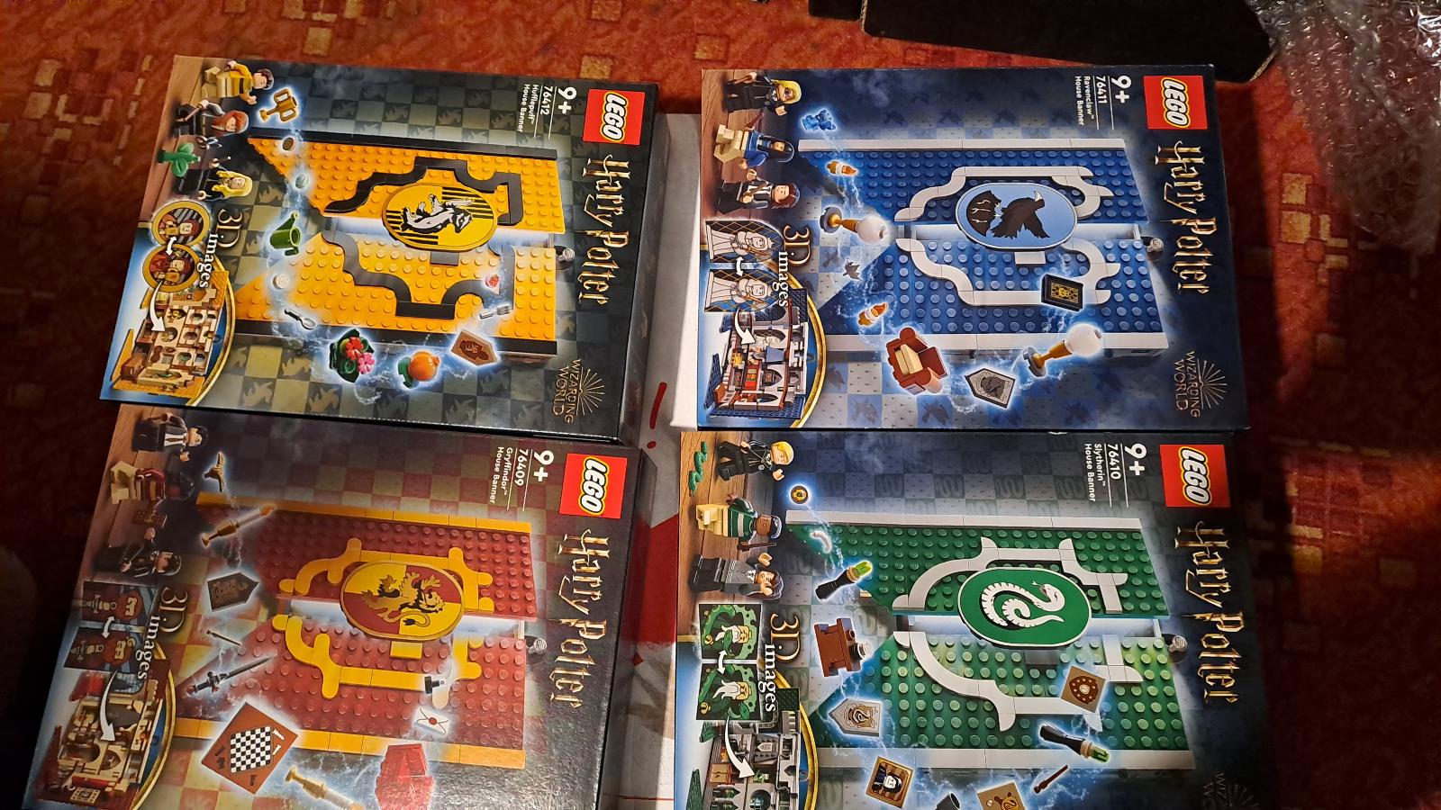 Extra balíček LEGO Harry Potter Zástava Rokfortských koľají - Hračky