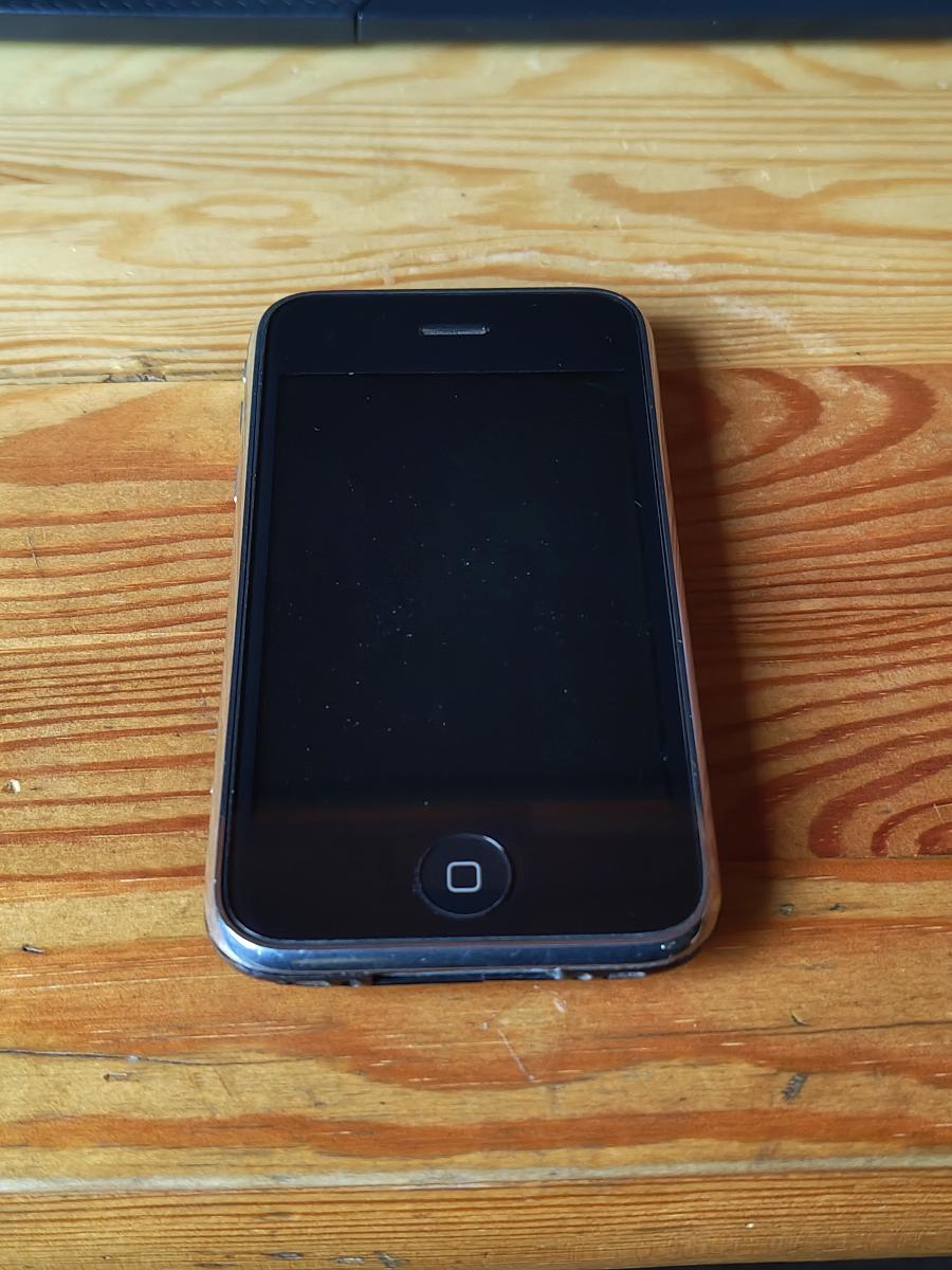 Apple IPhone 3G A1241 8GB - Mobily a smart elektronika