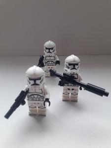 LEGO FIGURKY STAR WARS / cena za 3 ks CLONE TROOPER