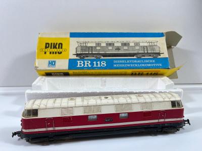 Stará lokomotíva - vláčik - vlak PIKO - H0 - BR 118, krabička
