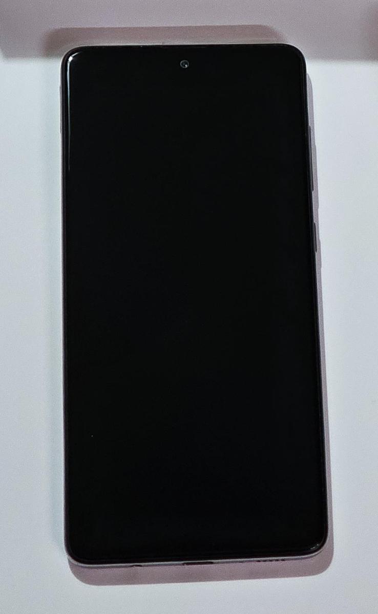 SAMSUNG Galaxy A71 6GB/128GB - bez poškodenia, plne funkčný, komplet - Mobily a smart elektronika