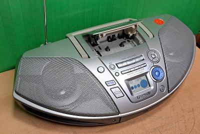 Radiomagnetofon s CD - Panasonic RX-ES22