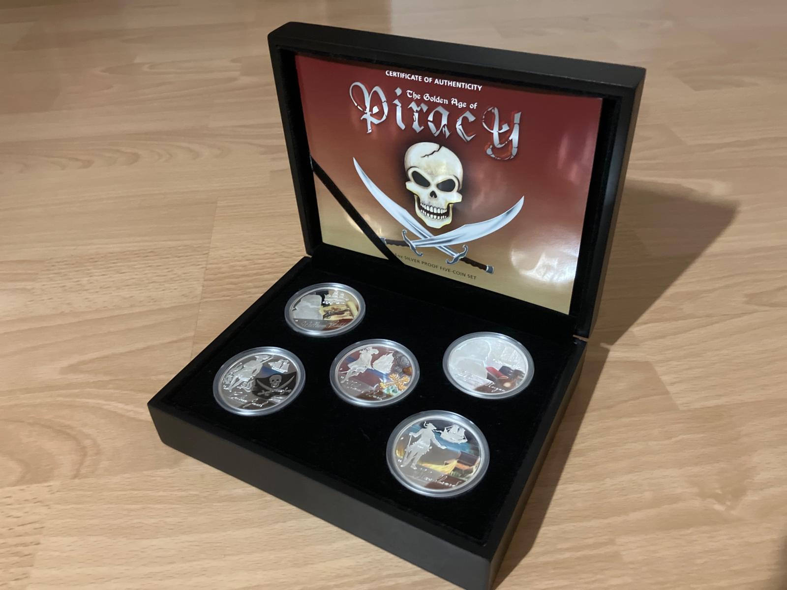 "The golden age of piracy" strieborné mince - Numizmatika