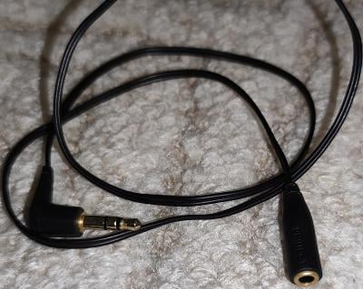 Černý kabel Philips 3,5 mm jack samec - samice 65 cm, levné poštovné