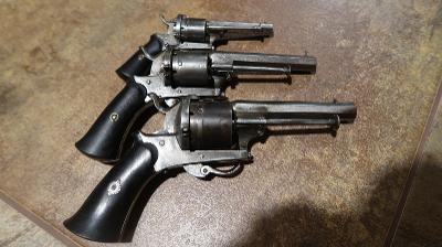 TRIO !!! Historické revolvery LEFAUCHEUX 5+7+9 mm, Paráda !!!